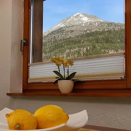 Daire Landhaus Gotthard *