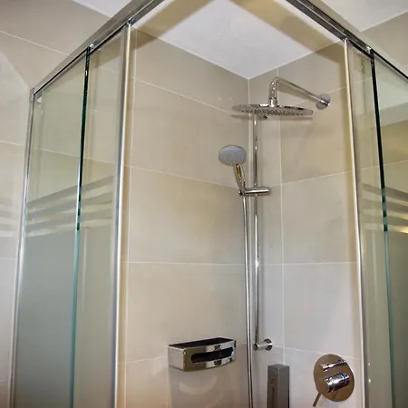 Апартаменты Gotthard *